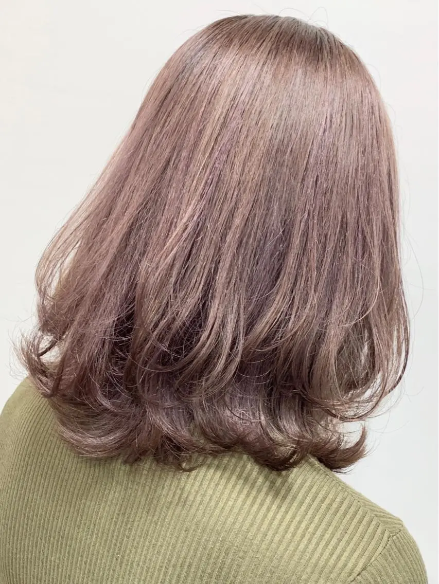 セミロング カット ヘアカラー レイヤー/艶髪カラー 森本くるみのヘアスタイル