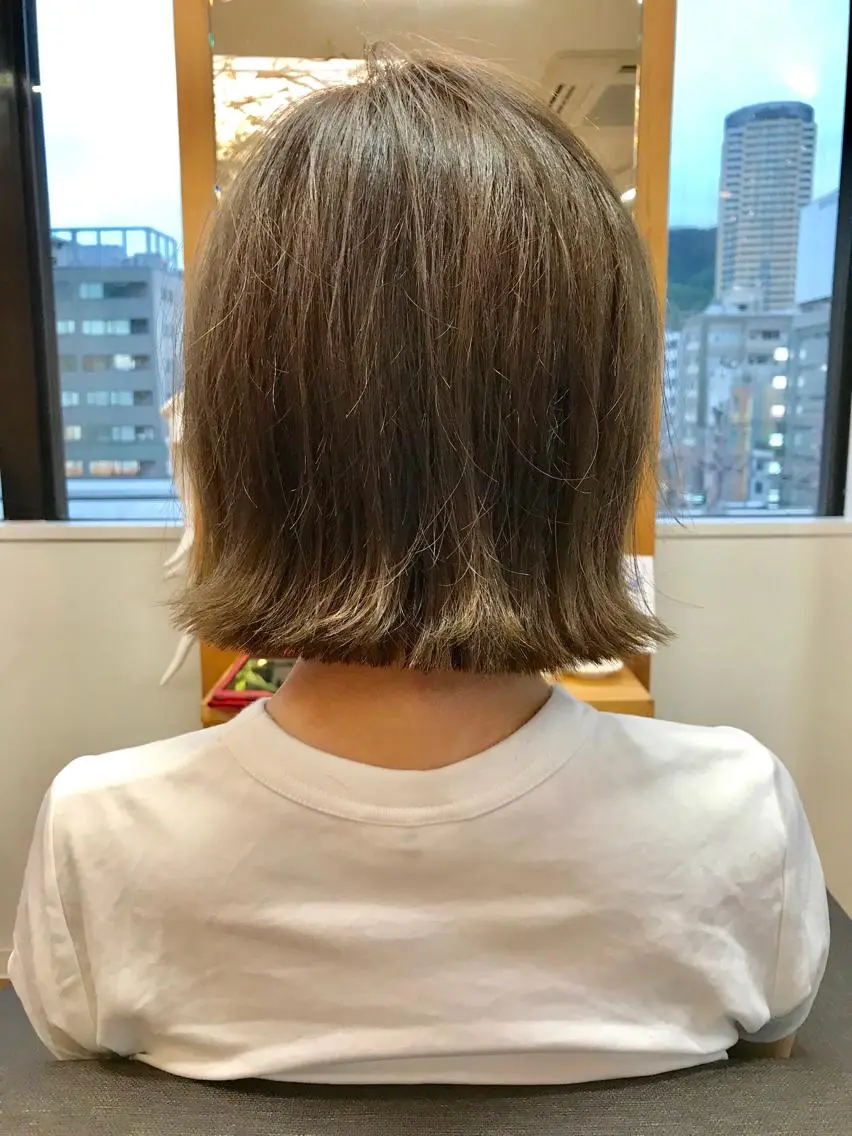 ショート 外ハネヘア 松本 俊樹のヘアスタイル