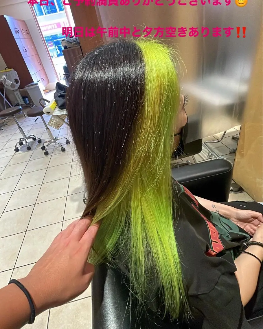 セミロング カラー インナーカラー NINE+/代表 ブリーチ特化型サロンのヘアスタイル