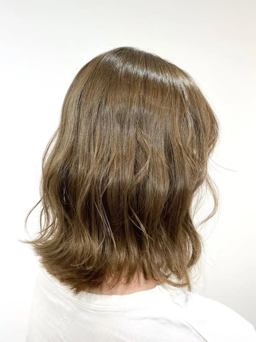 カラー ハルカ ・のヘアスタイル