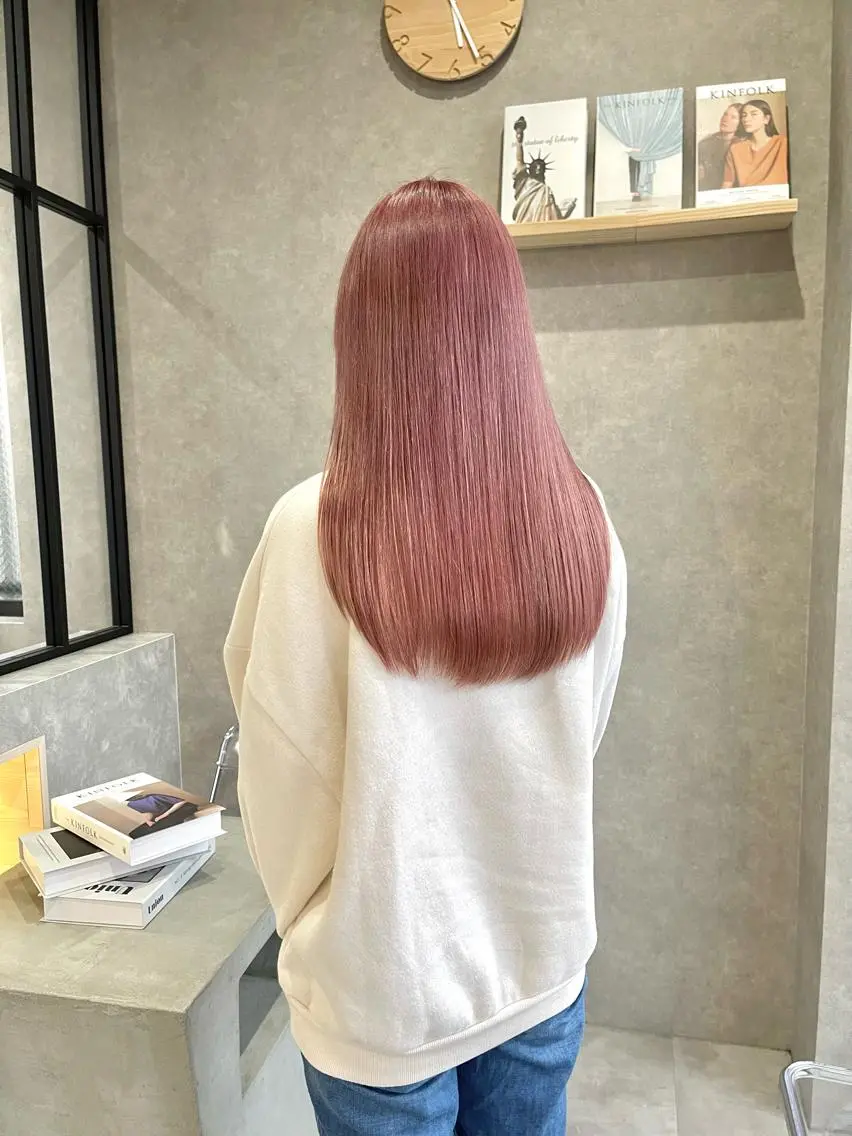 セミロング カラー カット ヘアカラー トリートメント 一ノ瀬 暁のヘアスタイル