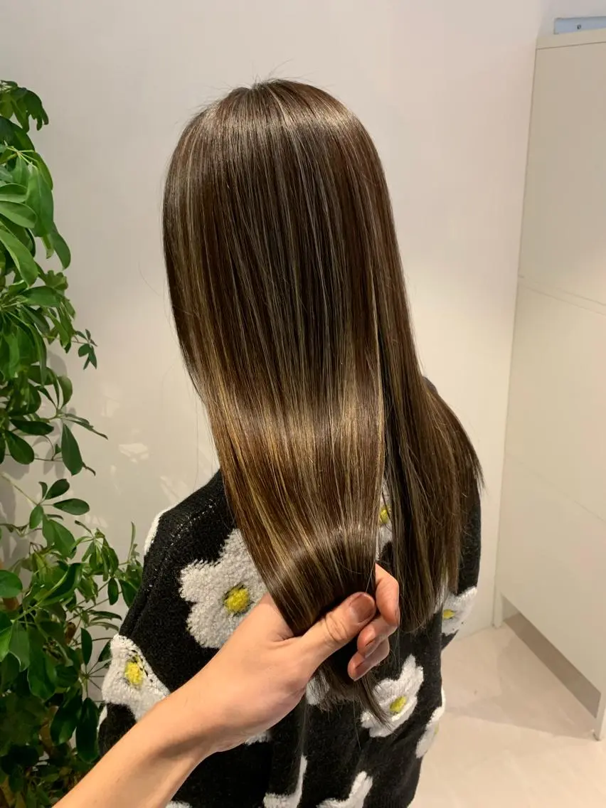 ロング カラー カット ヘアカラー トリートメント schon 仙台のヘアスタイル