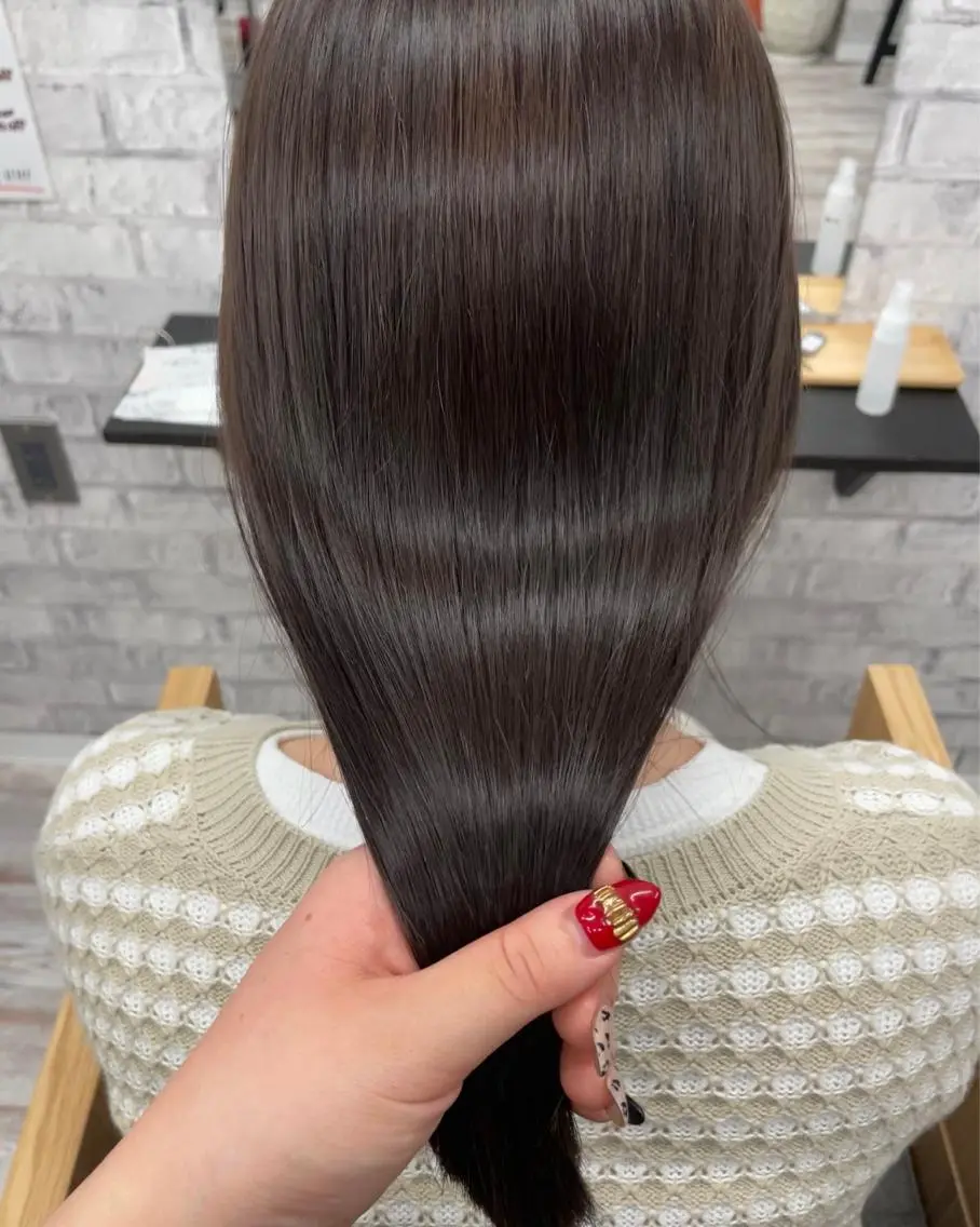 セミロング カラー パーマ ヘアアレンジ メンズ メンズバレイヤージュ メンズブリーチ メンズハイライト メンズハイトーン メンズインナーカラー 歩くパワースポット 🦋KAHOのヘアスタイル