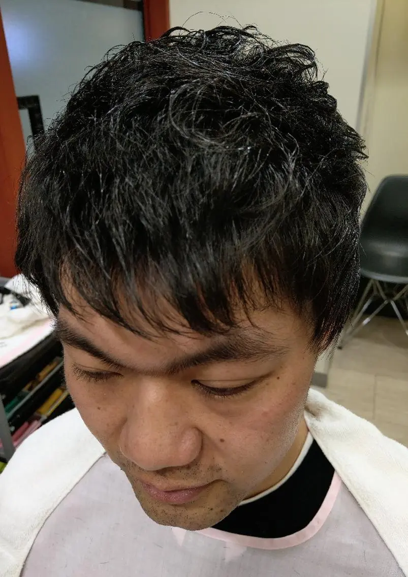 ショート パーマ 渡邉 直登のヘアスタイル