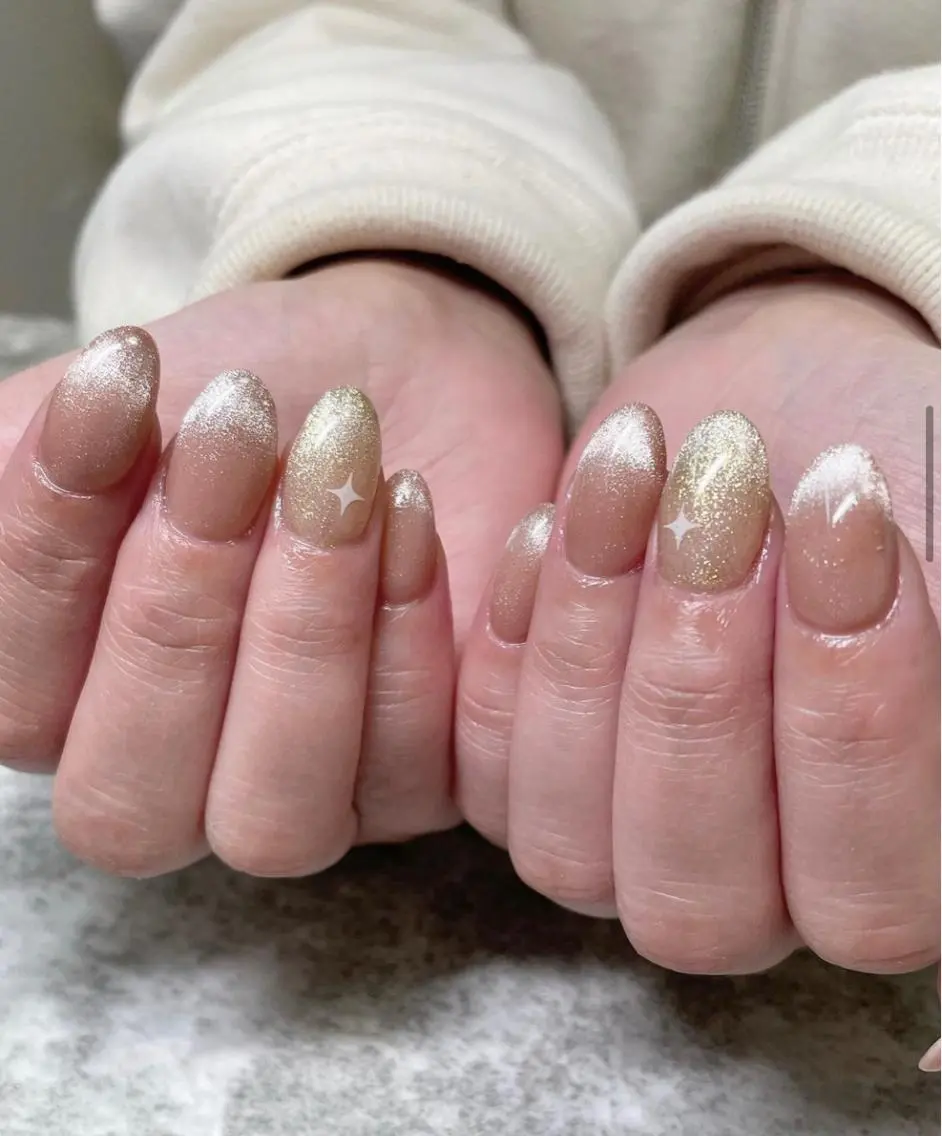 ネイル マグネットネイル Ella salonのネイルデザイン