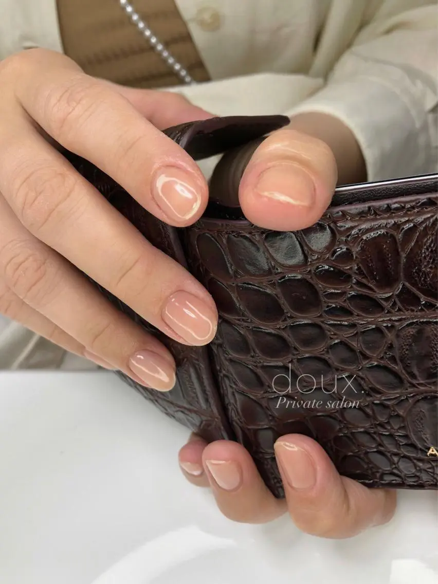 ネイル オーロラネイル クリアネイル ジェルネイル ニュアンスネイル 春ネイル doux. nailのネイルデザイン