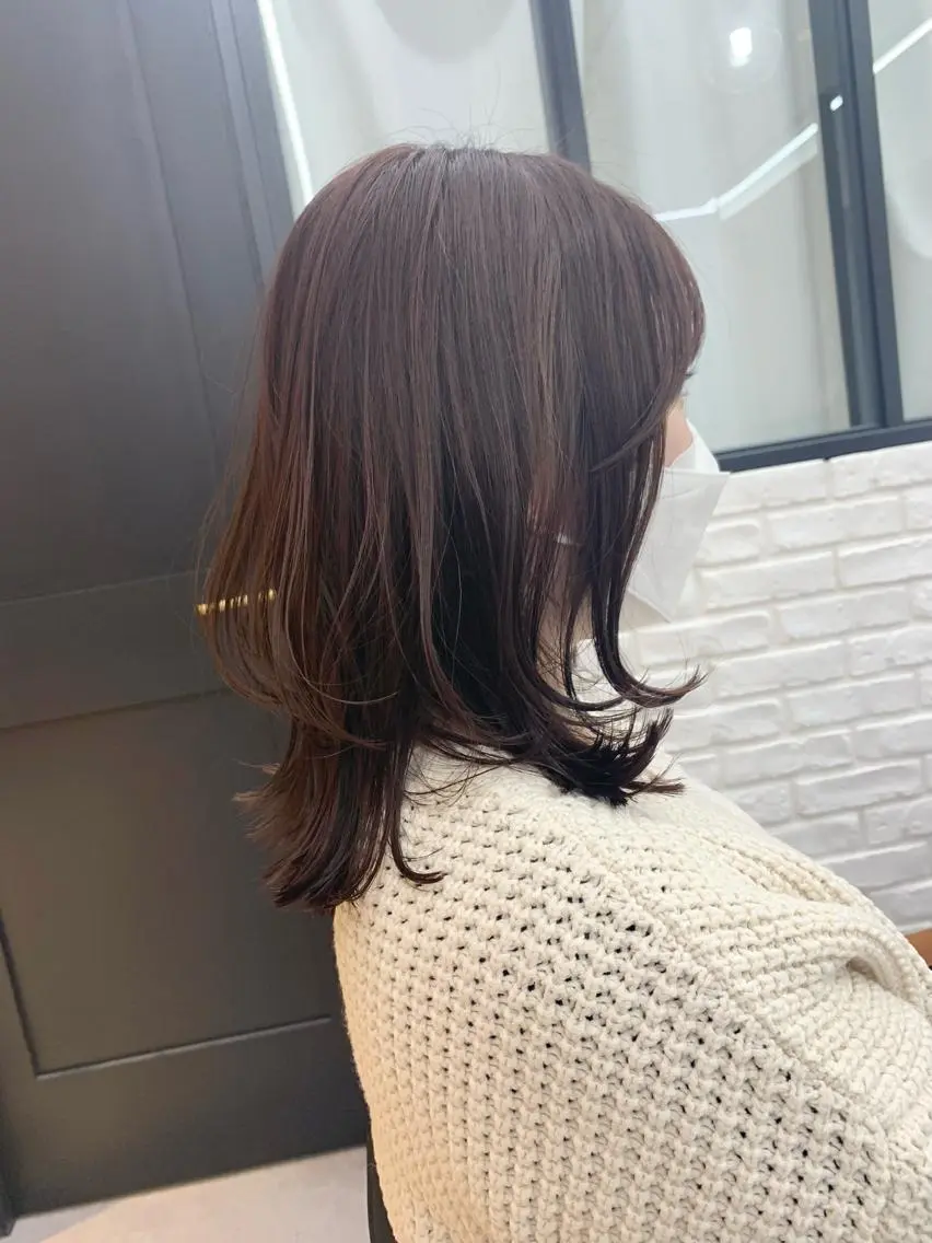 セミロング カラー パーマ ヘアアレンジ メンズ キッズ ネイル マツエク・マツパ アイブロウ レイヤーカット/ 巻ける縮毛矯正のヘアスタイル