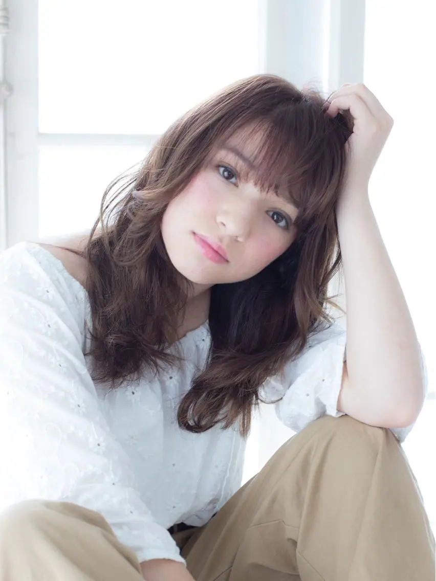 セミロング カラー パーマ ヘアアレンジ ブリーチ ケアカラー 透明感カラー ハイライトカラー インナーカラー カット ヘアカラー トリートメント ヘアセット ✨ハイクオリティ✨ 山本香也のヘアスタイル