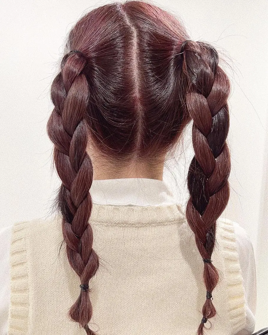 ロング カラー 黒髪 ピンクカラー カット ヘアカラー トリートメント スキバサミを使わない カット🌼唯🌼のヘアスタイル