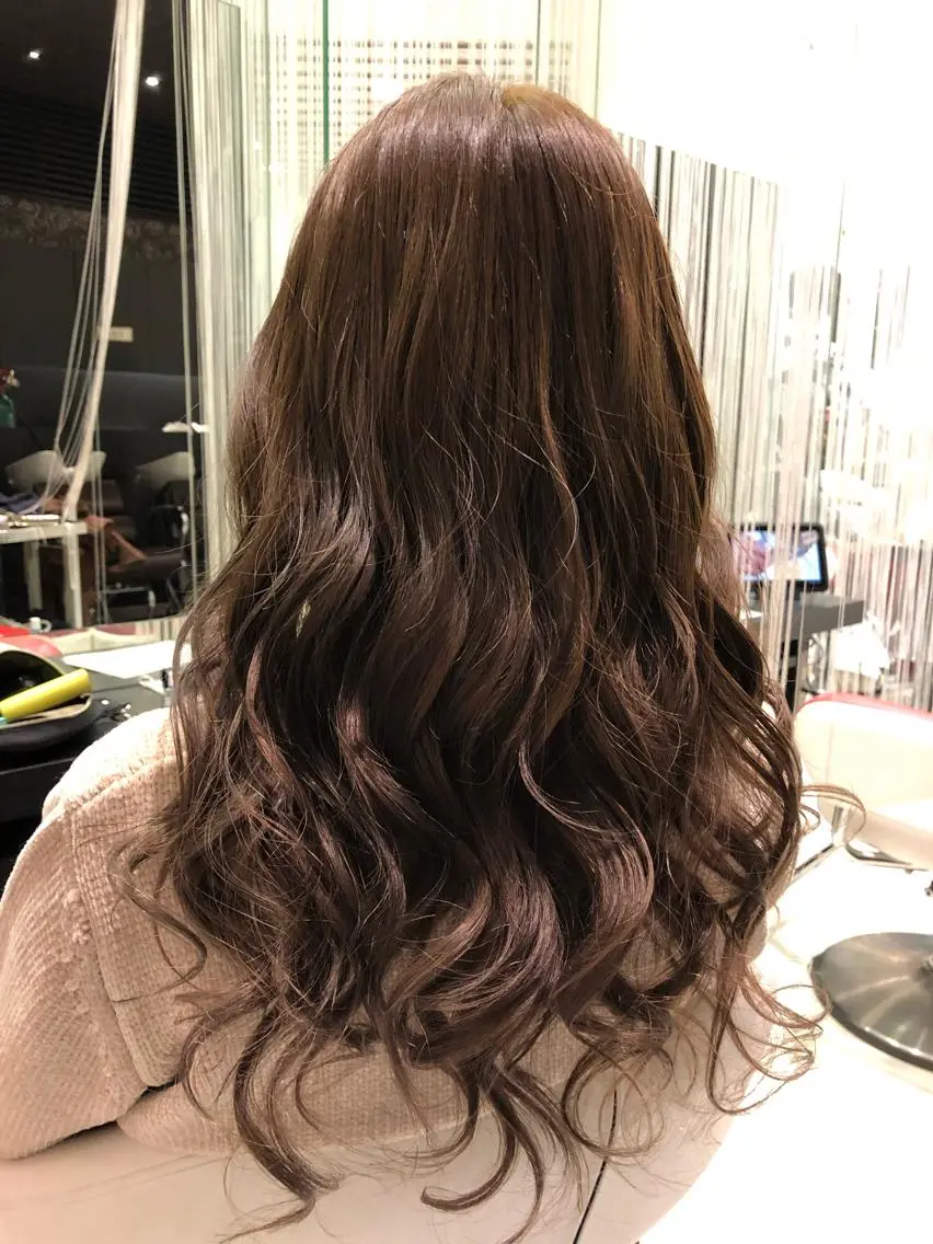 ミディアム カラー ヘアアレンジ ベージュカラー ヘアカラー トリートメント 大塚 貴之のヘアスタイル