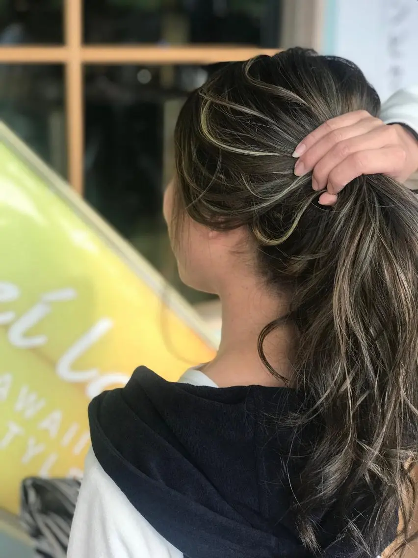 ロング カラー ヘアアレンジ 結婚式・ブライダル アッシュ バレイヤージュ ベージュカラー ブリーチ 溝部裕太Hair salon808代表のヘアスタイル