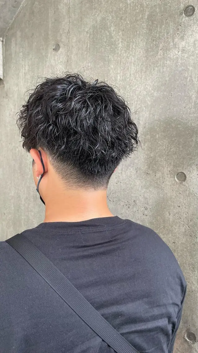 パーマ メンズ もりたみかこ 美容師お休み中のヘアスタイル