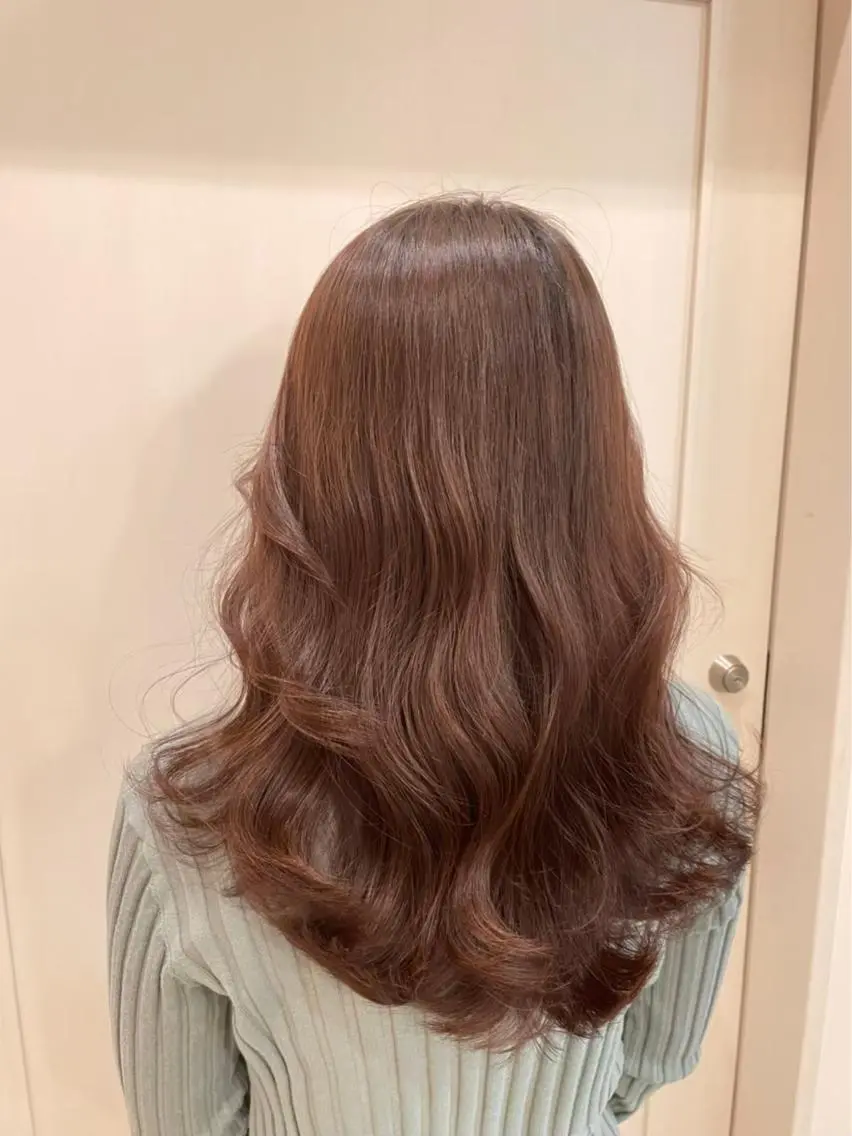 セミロング 韓国風🤍 イワサキ リコ🍒のネイルデザイン