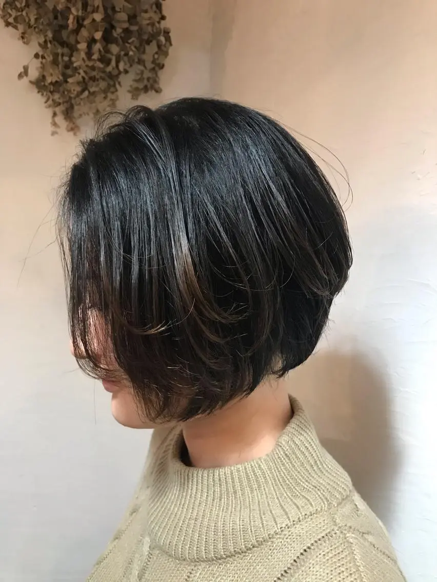 ショート カラー パーマ ハイライトカラー ハイライト 木村 利奈のヘアスタイル
