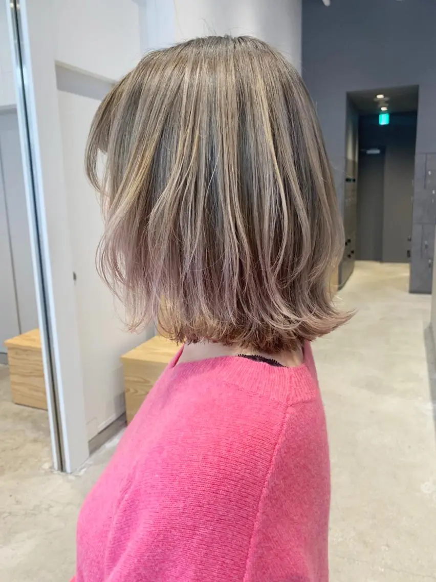 ミディアム カラー パーマ ヘアアレンジ グレージュ ITbyALBUM 中野店のヘアスタイル