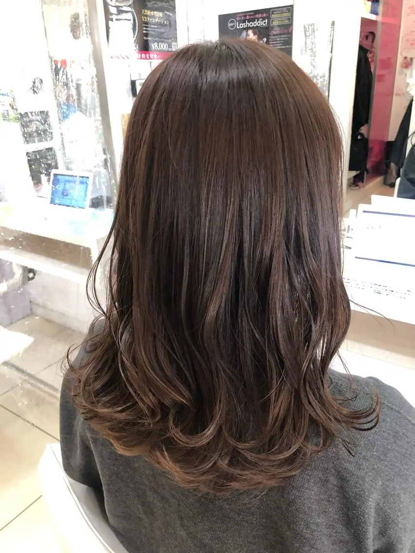 セミロング カラー ブリーチ グレージュ ブリーチなしカラー 🤎ベージュカラー/ 髪質改善/山岸🤎のヘアスタイル