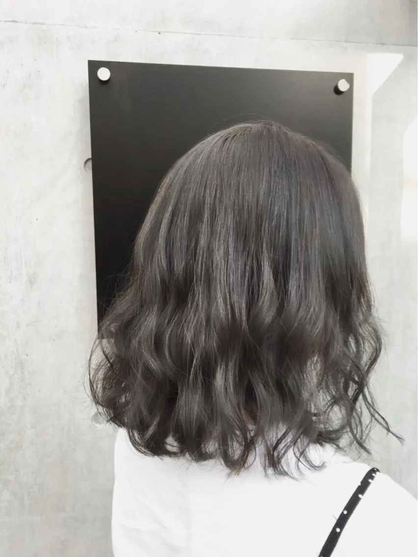 ミディアム カラー パーマ ブリーチ カット ヘアカラー トリートメント ✨髪質改善縮毛矯正✨ 宇田川修平のヘアスタイル