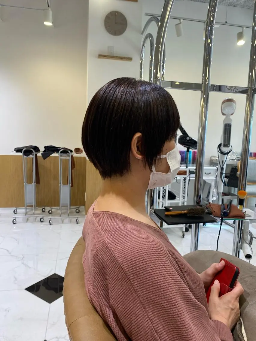 ショート ショートヘア 縮毛矯正 坂井 茅聖のヘアスタイル