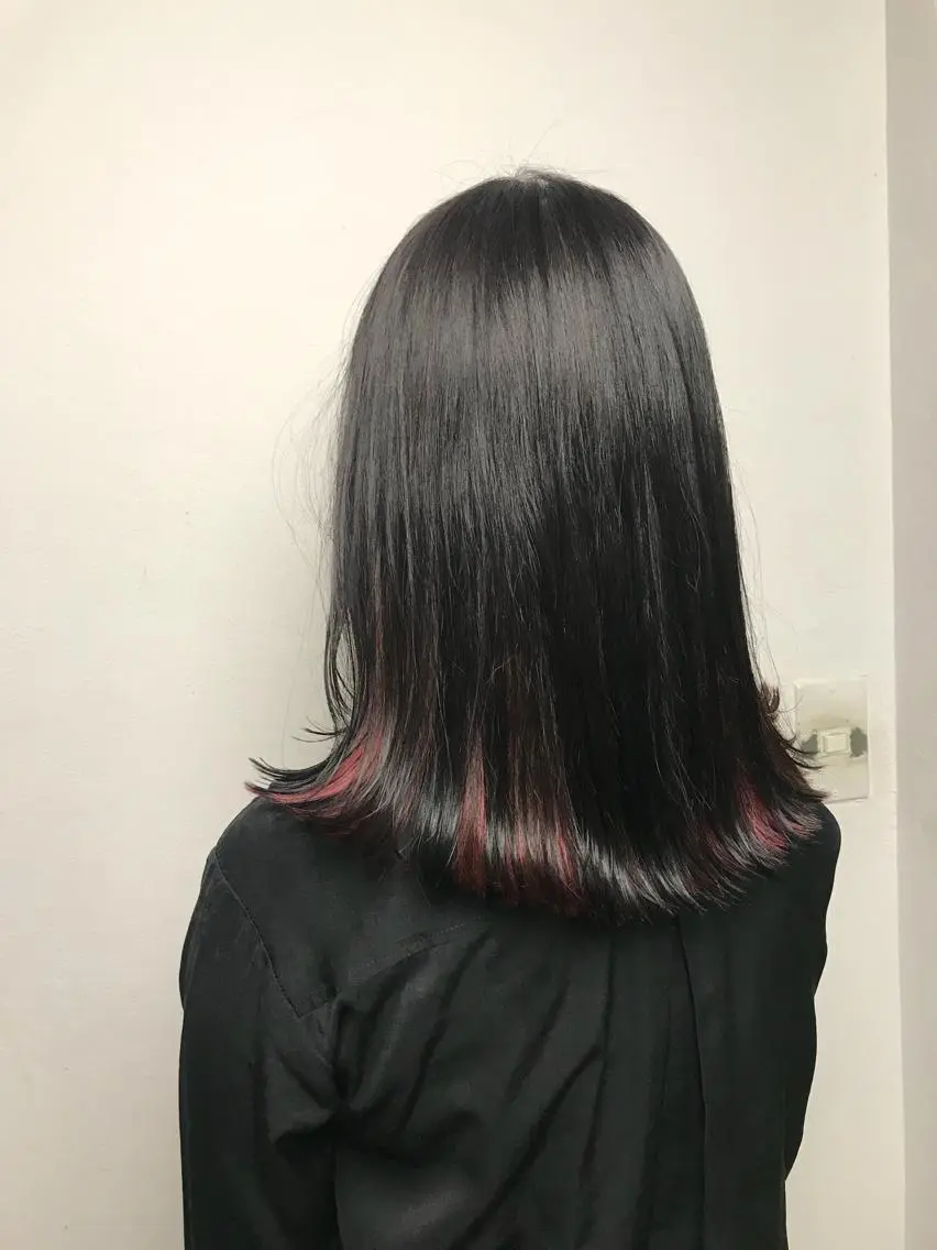 ロング カラー インナーカラー ピンクカラー 岩田菜央 《武蔵小杉》のヘアスタイル