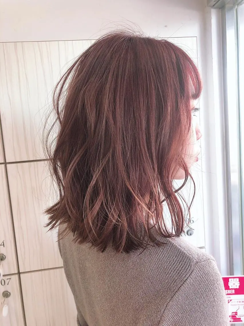 ミディアム カラー ピンクカラー カラーサロン ビスカリアのヘアスタイル