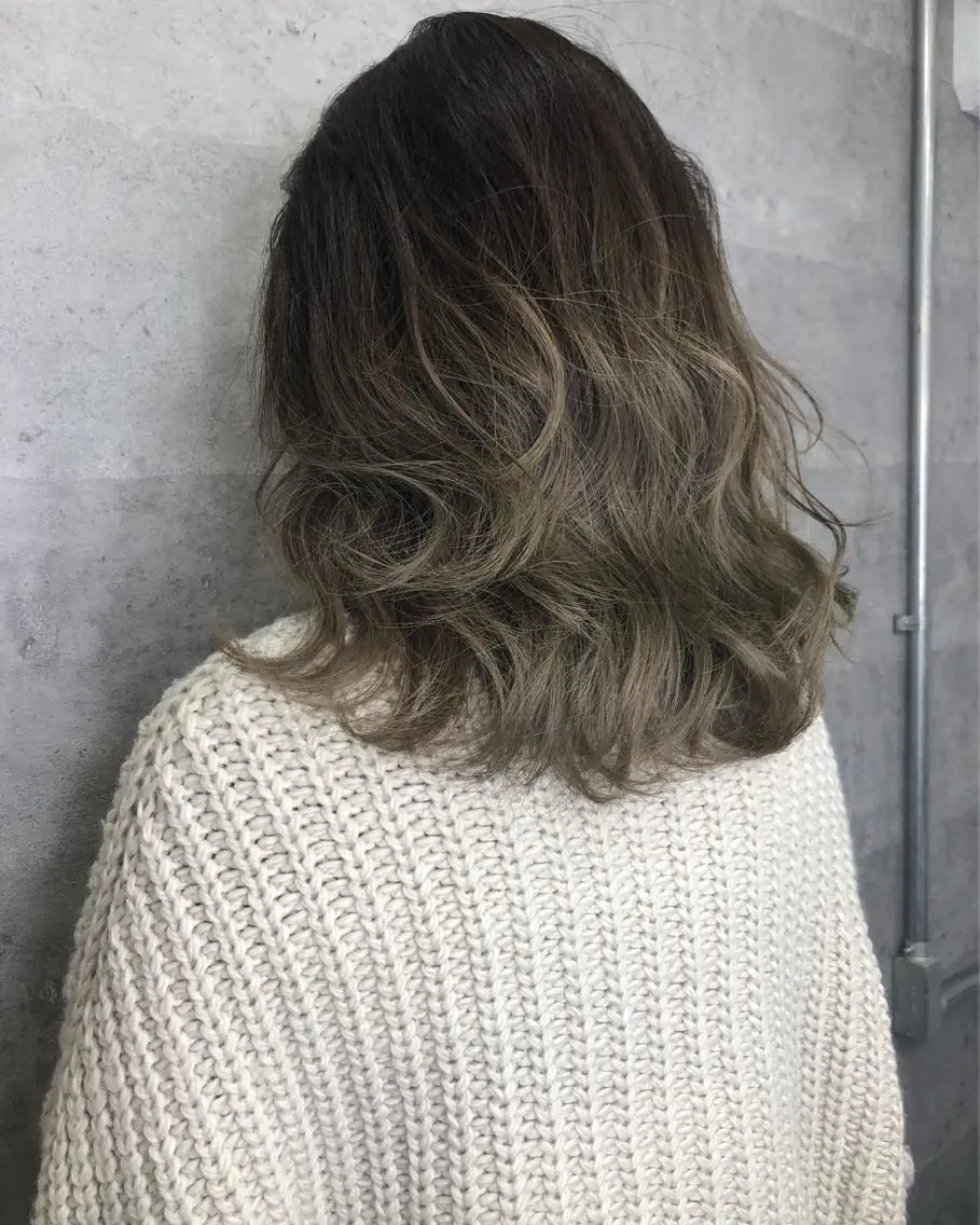 ミディアム カラー 髪質改善 中川 翔のヘアスタイル