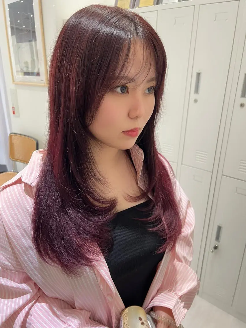 ロング カラー 韓国風ヘア レイヤーカット ヘアカラー 韓国🇰🇷レイヤー 映える顔周り🩷のヘアスタイル