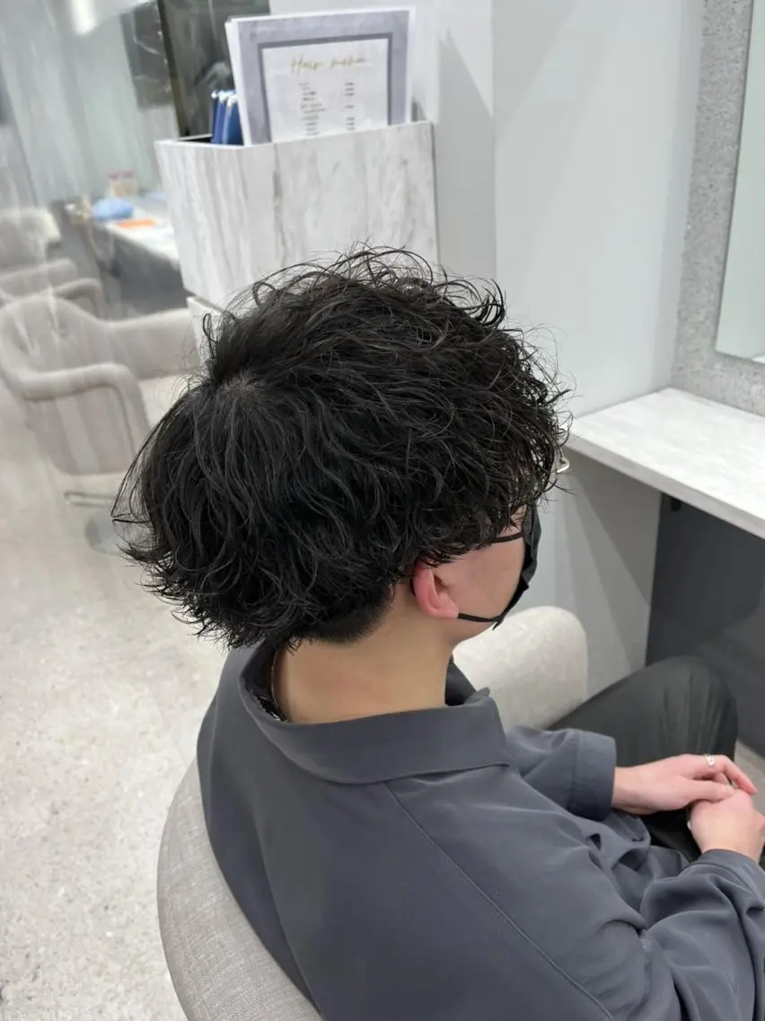 ショート 京都河原町 メンズパーマ助川龍哉のヘアスタイル