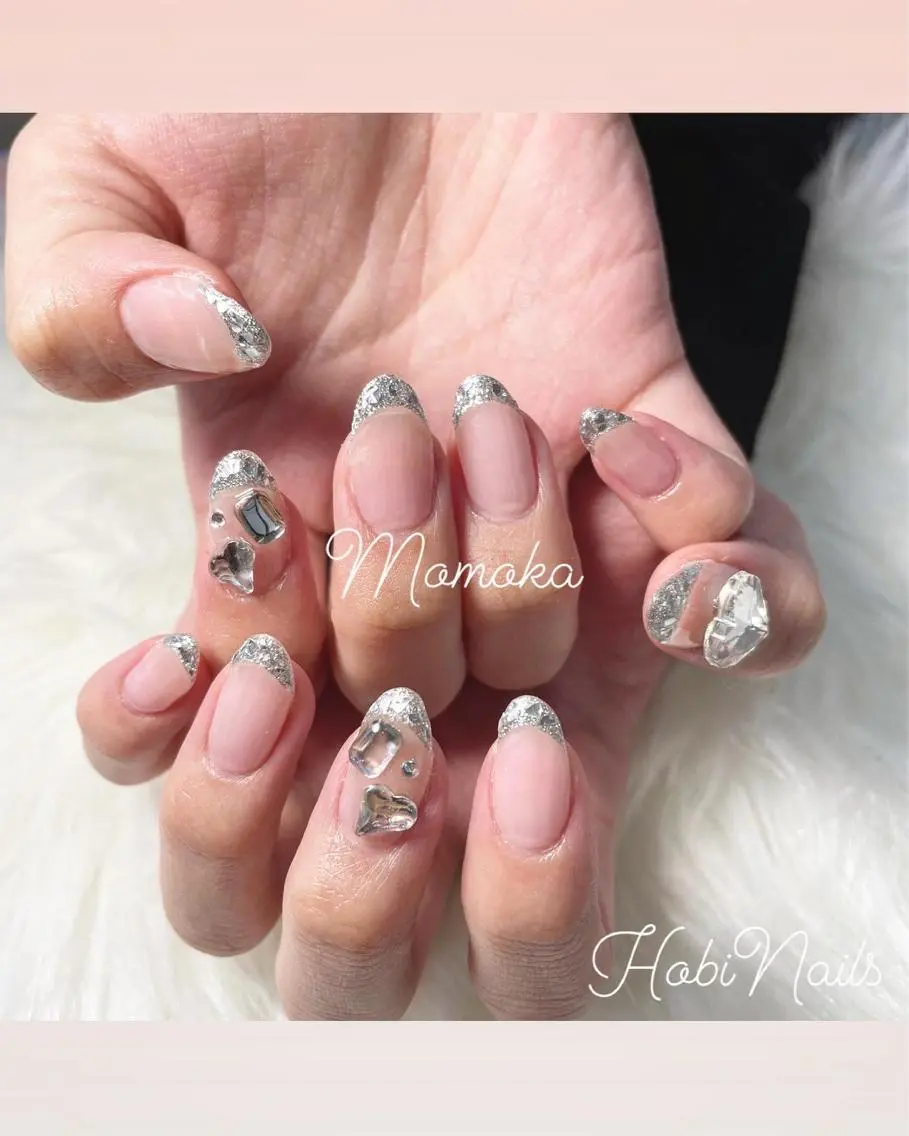 ネイル フレンチネイル ガラスフレンチ Momo nailsalonのネイルデザイン