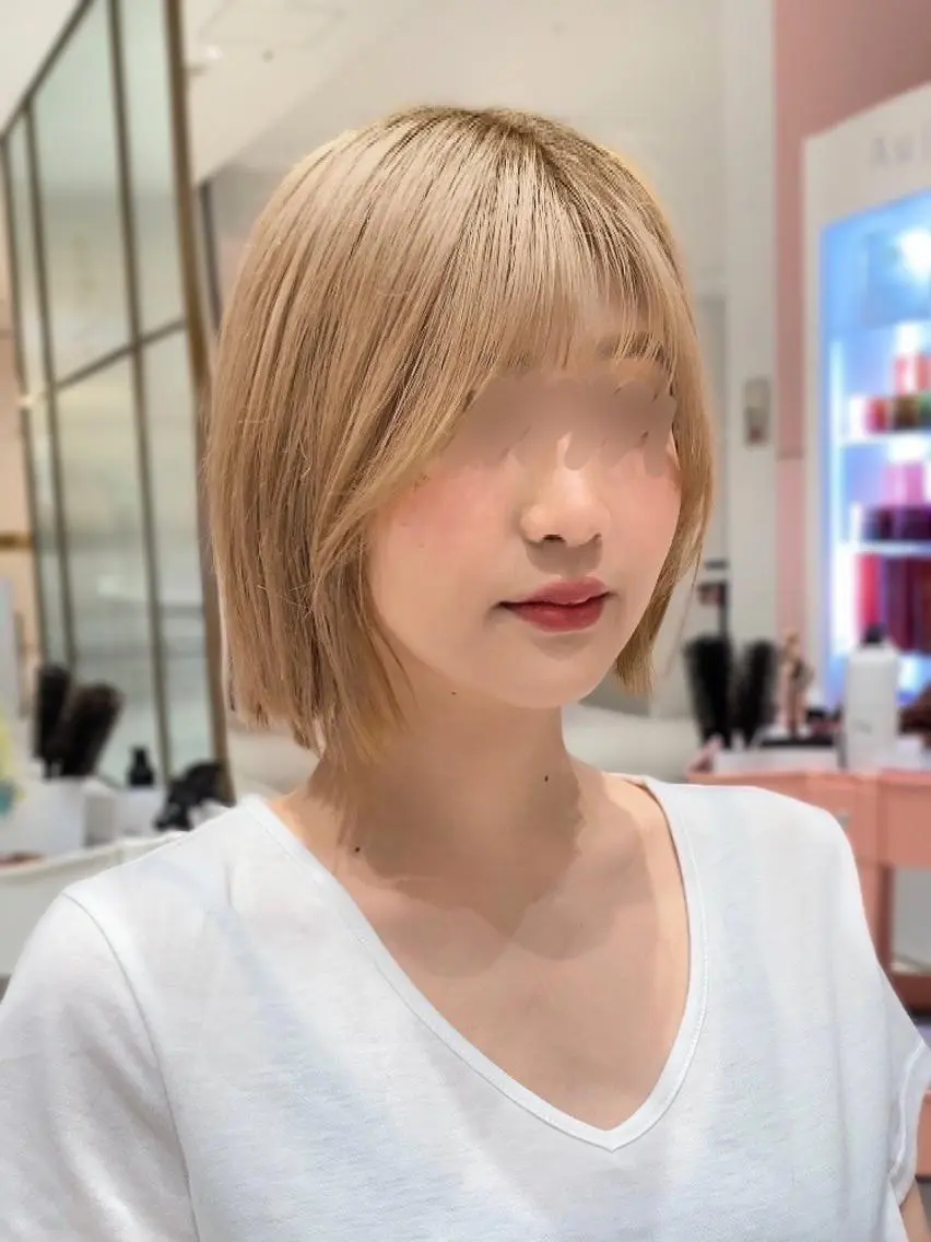 ショート カラー パーマ ヘアアレンジ 切りっぱなしボブ アディクシーカラー ブリーチ 透明感カラー イルミナカラー 小野寺瑞希 /最小顔カットのヘアスタイル