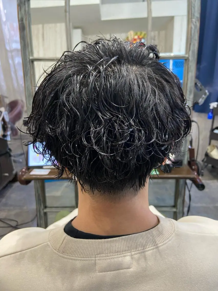 ショート パーマ メンズ カット パーマ カットパーマ✂️ 小坂田玲亜のヘアスタイル