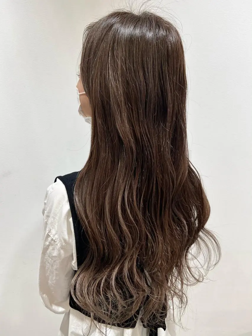 ロング カラー カット ヘアカラー トリートメント 🐺ウルフ/レイヤー 似合わせ‎🤍沙羅のヘアスタイル