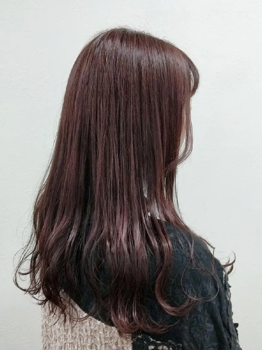 セミロング はばすみれ🎀ﾈｲﾙ 光ﾌｪｲｼｬﾙ ﾍｱのネイルデザイン