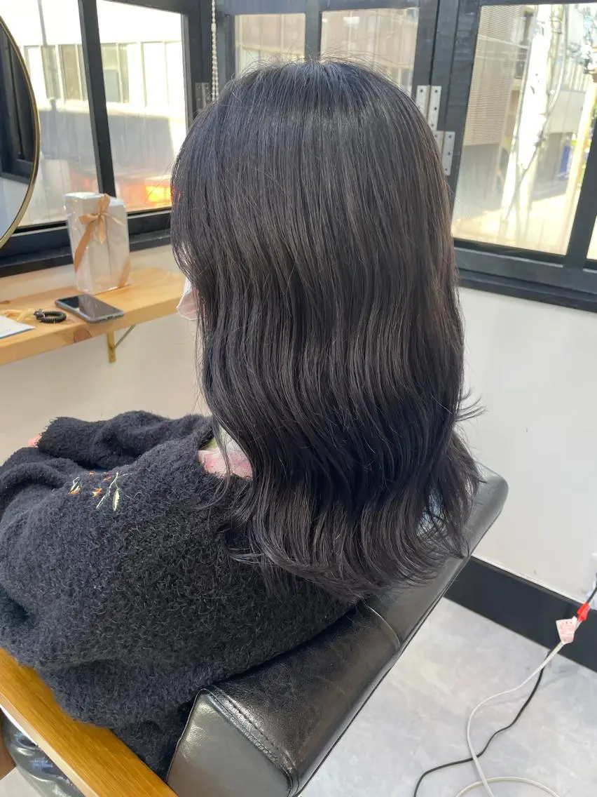 ミディアム カラー カット ヘアカラー トリートメント CARICIA 白木 由里加/新栄のヘアスタイル