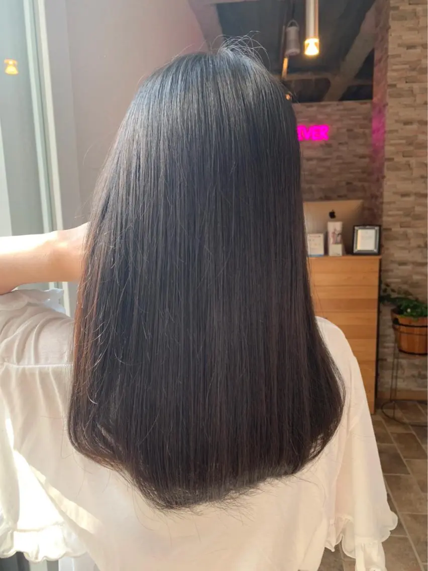 ロング ヘアカラー&縮毛矯正 STAR☆RIVERのヘアスタイル