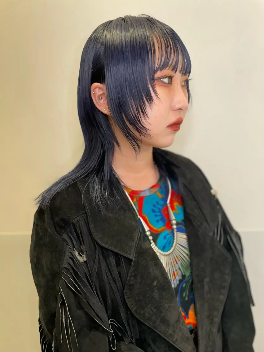 ミディアム カラー カット ヘアカラー トリートメント ブリーチ🫴 ボブ✍️レイヤーのヘアスタイル