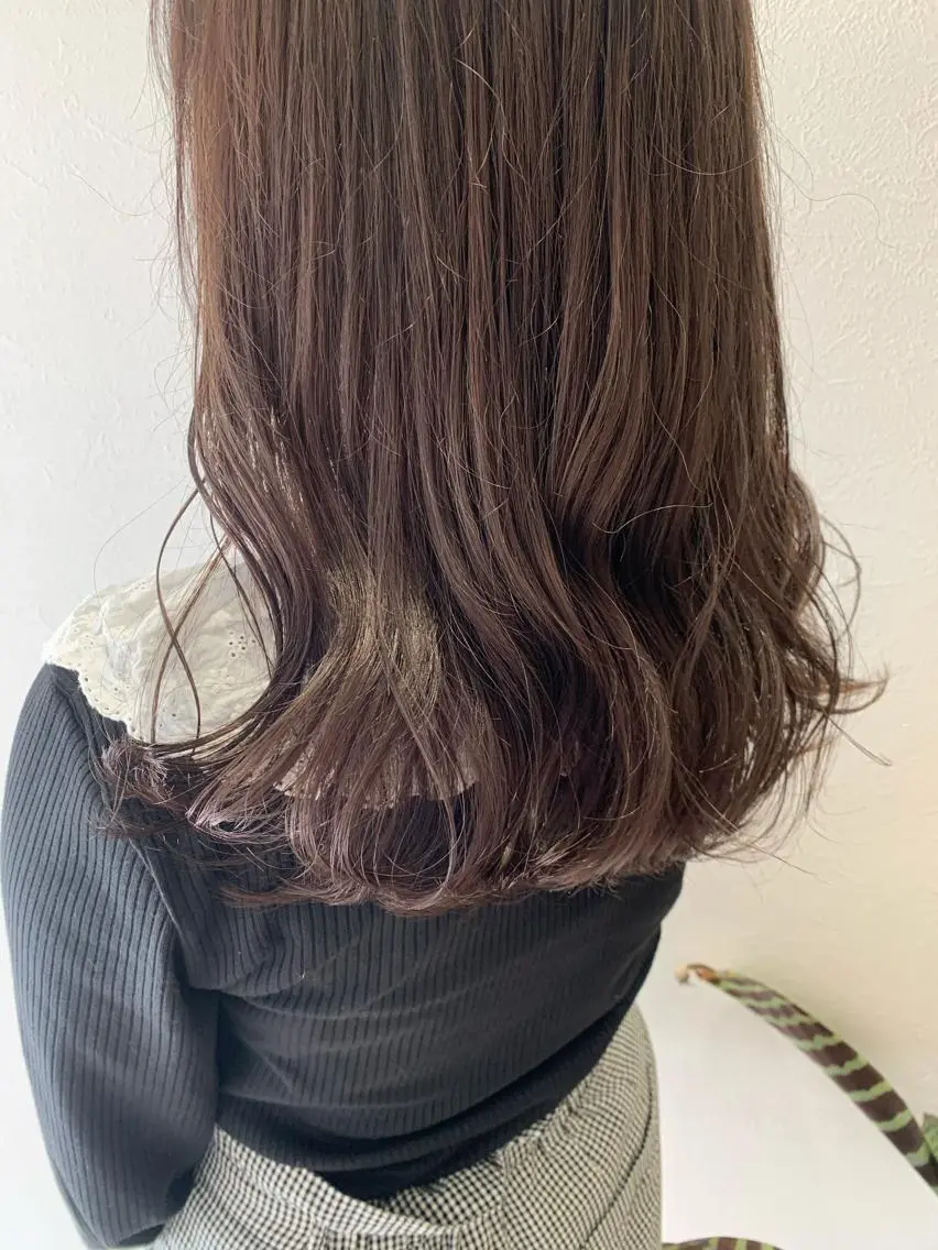 セミロング カラー hubhair レイヤー/透明感のヘアスタイル