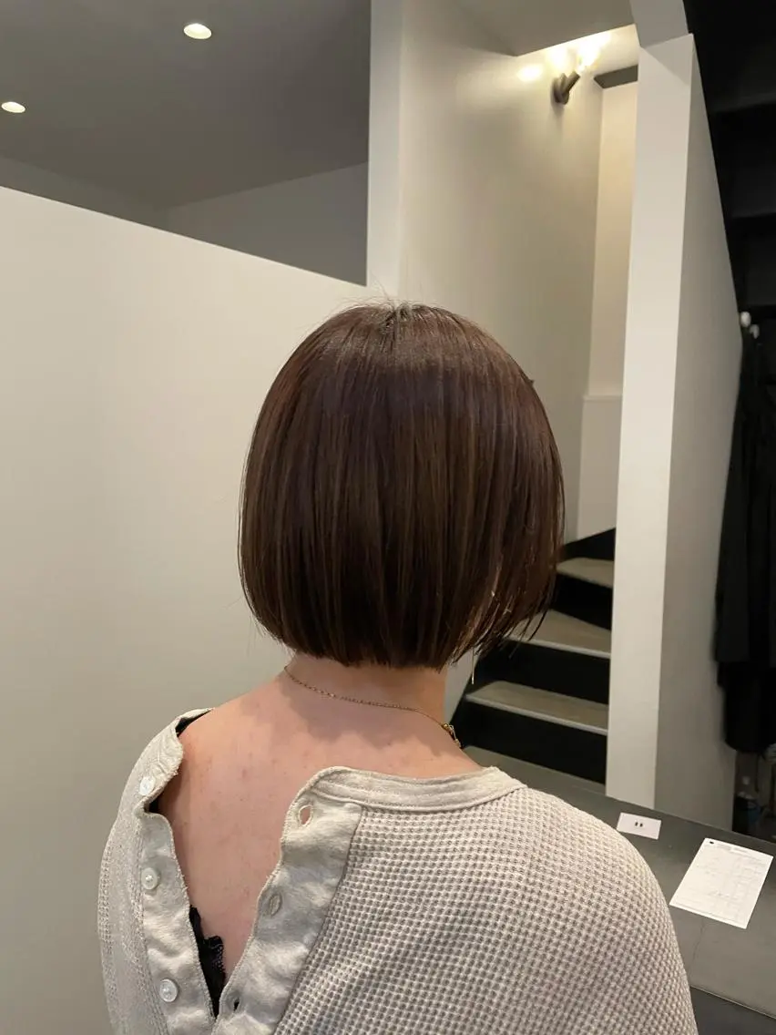 ショート カラー やまさきえりこ ニュアンスパーマのヘアスタイル