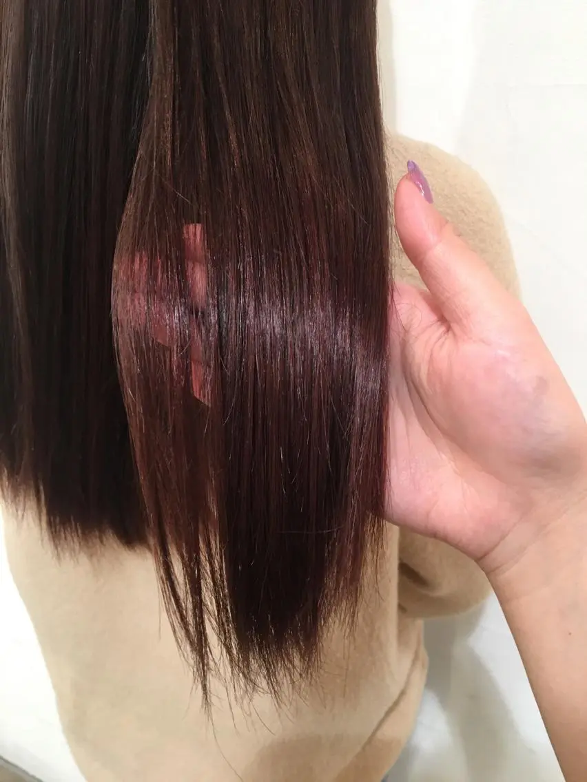 カラー ピンクカラー ピンクパープル 乳井 悠香のヘアスタイル