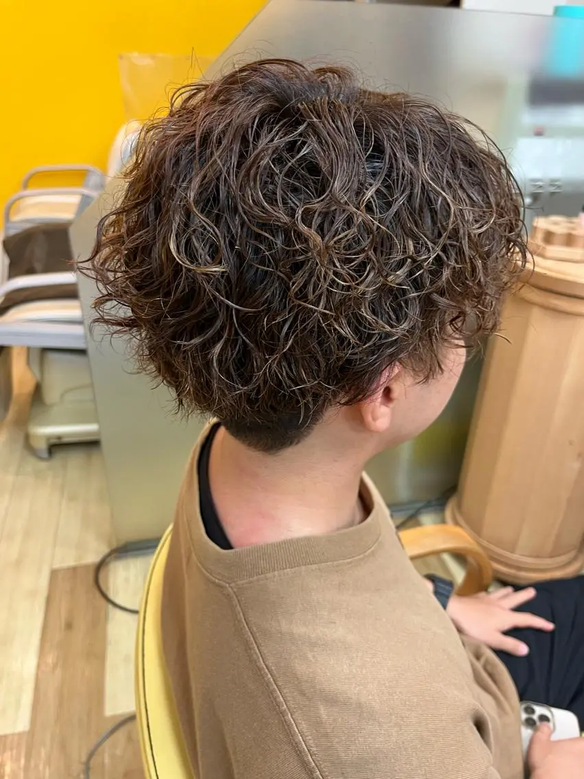 パーマ メンズ カット パーマ 岡垣 幸汰のヘアスタイル