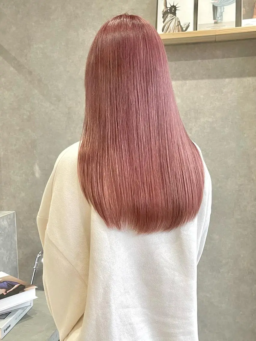 ロング カラー ヘアカラー mood alissaのヘアスタイル