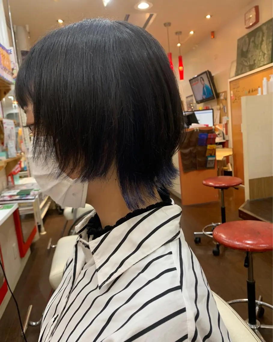 ショート くびれヘア ウルフカット カット ヘアカラー 今村公介 ブリーチ特化、派手髪のヘアスタイル
