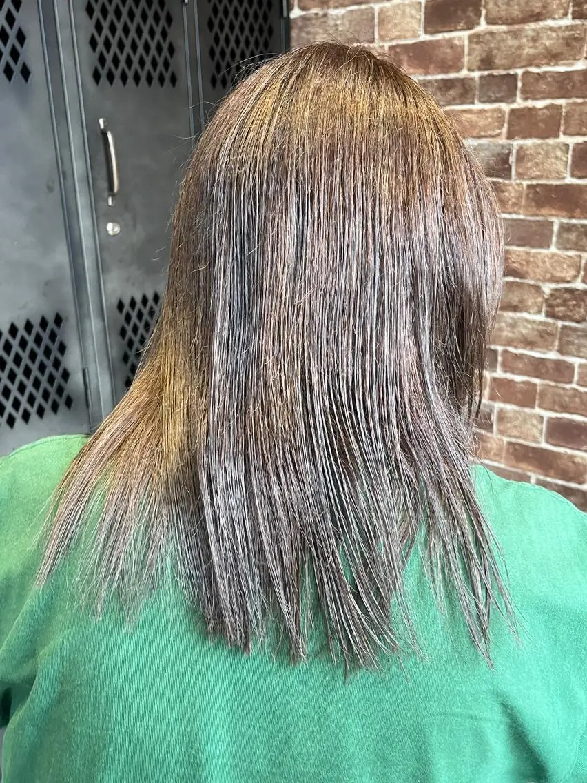 セミロング カラー パーマ ヘアアレンジ メンズ キッズ ネイル マツエク・マツパ アイブロウ メンズブリーチ メンズハイライト メンズインナーカラー メンズ韓国風 ブリーチ 久木原 ゆりのヘアスタイル