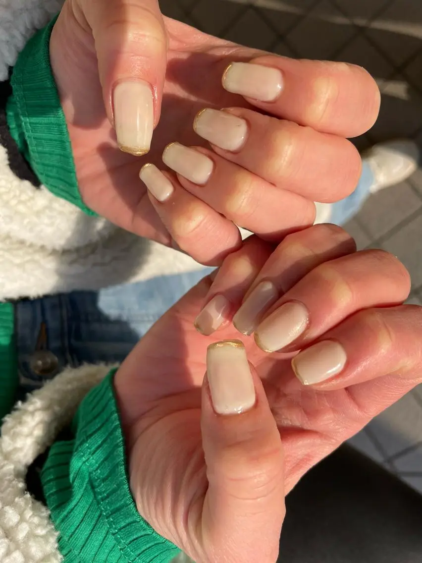 ネイル ミラーネイル ニュアンスネイル ホワイト liln nail /NATSUMIのネイルデザイン