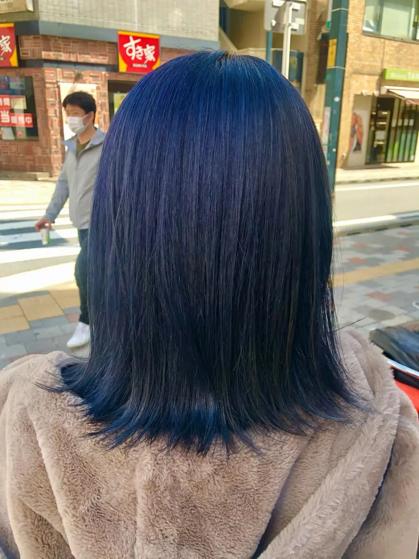 ミディアム ヘアカラー ヤマダ タケトのヘアスタイル