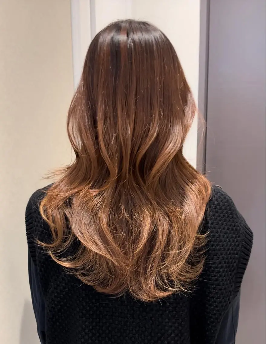 ミディアム カラー レイヤーカット ✨まとまるボブ/ 切りっぱなし/ユキナのヘアスタイル