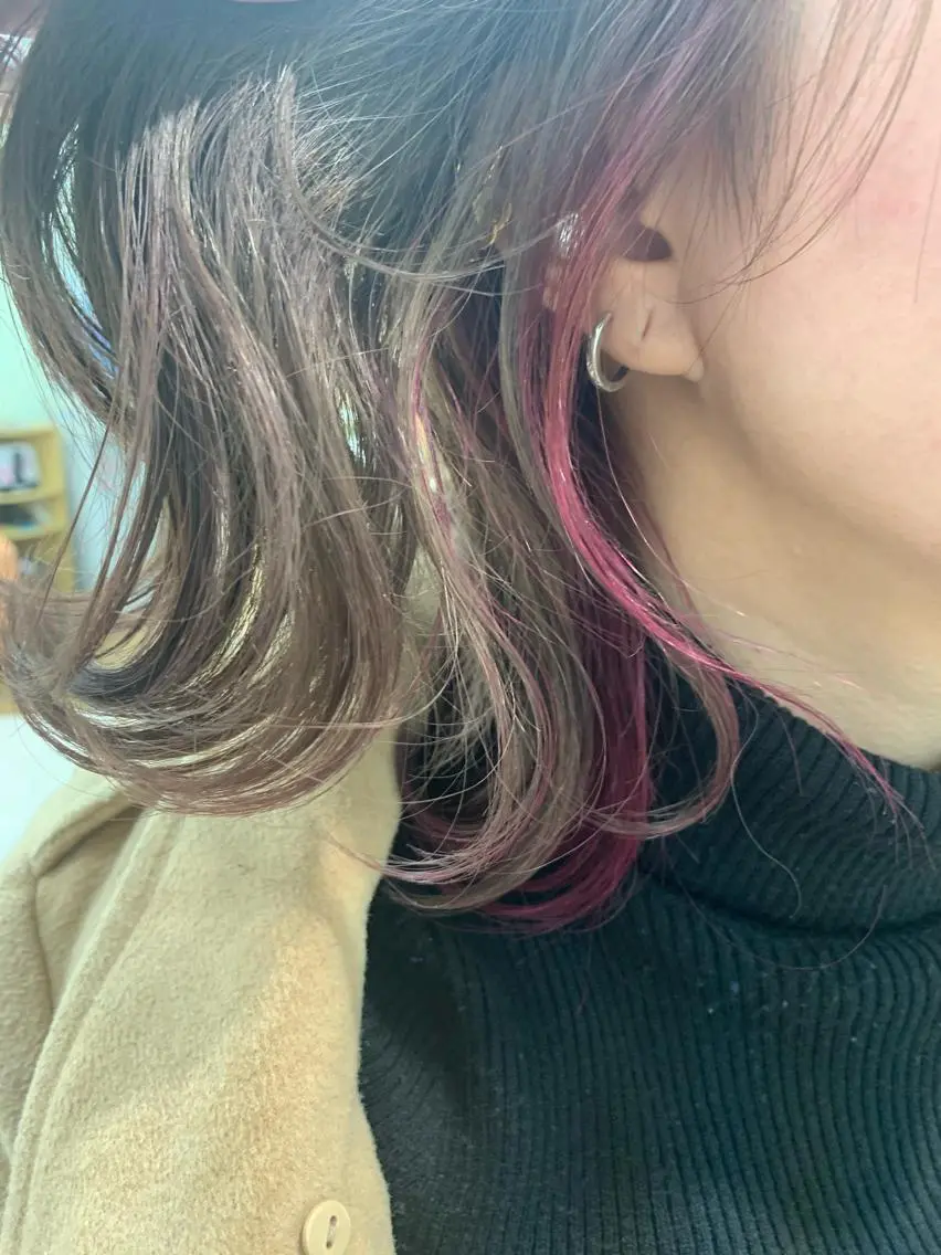 ミディアム カラー ピンクカラー ピンクパープル パープルカラー ヘアカラー トリートメント ヘアアレンジ にいた　かづしげのヘアスタイル