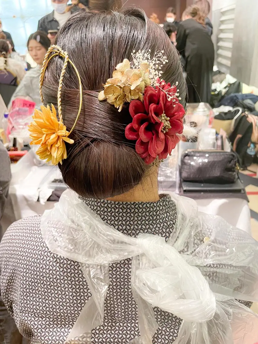 セミロング カラー 卒業式のヘアスタイル ✨カラー支持No.1 🧸ワキ カナコ🧸のヘアスタイル