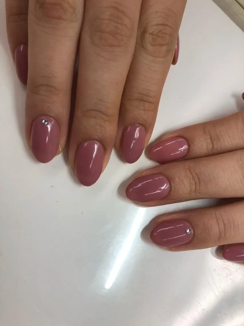 ネイル ストーンネイル Nail salon Museのネイルデザイン