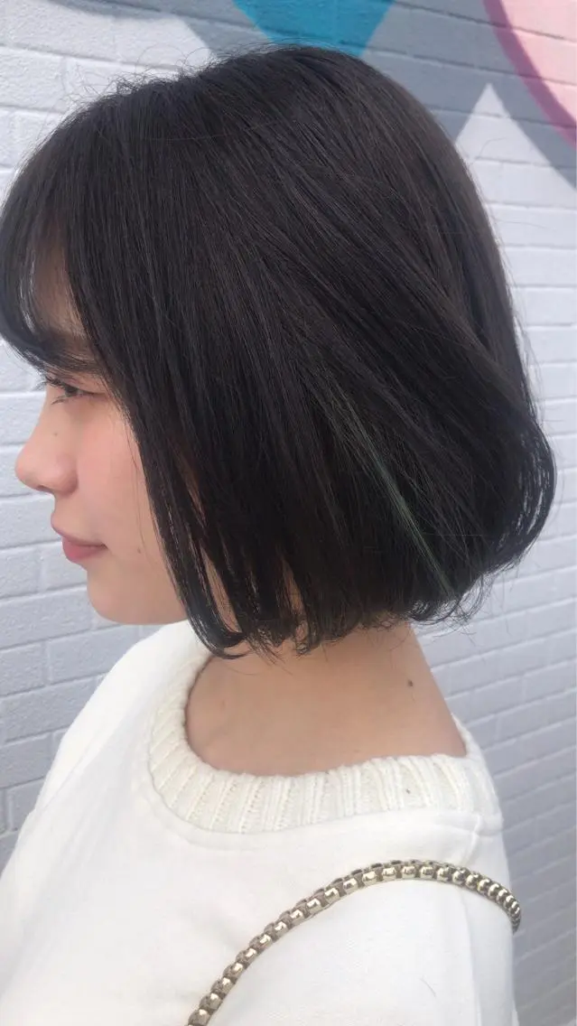ショート カラー ヘアアレンジ ヘアカラー 岡崎 浩大のヘアスタイル