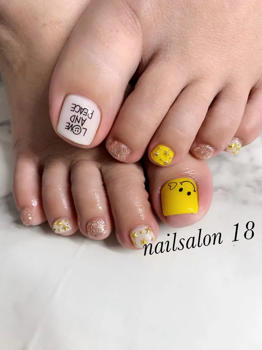 ネイル フットネイル nail salon 18.のネイルデザイン